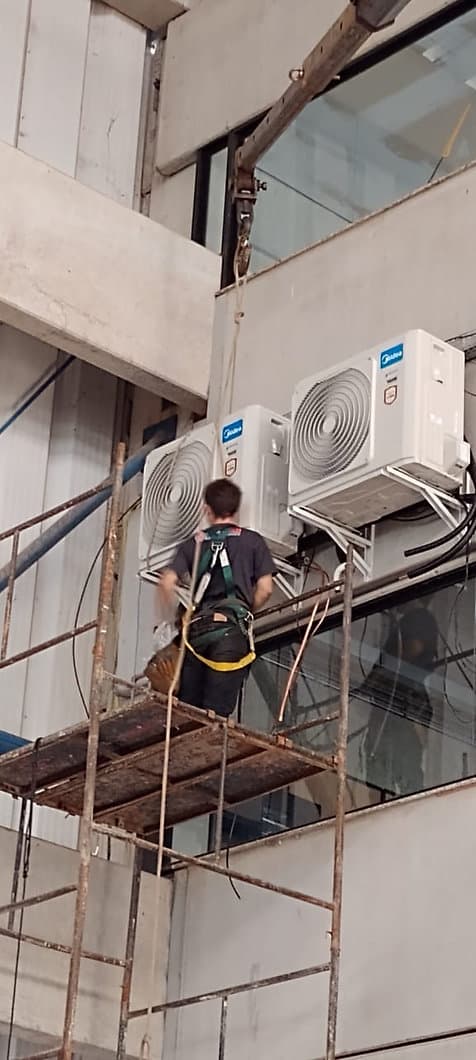 Serviço de instalação 6