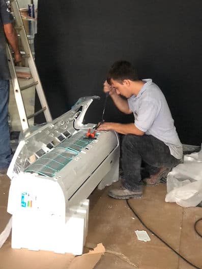 Serviço de instalação 7